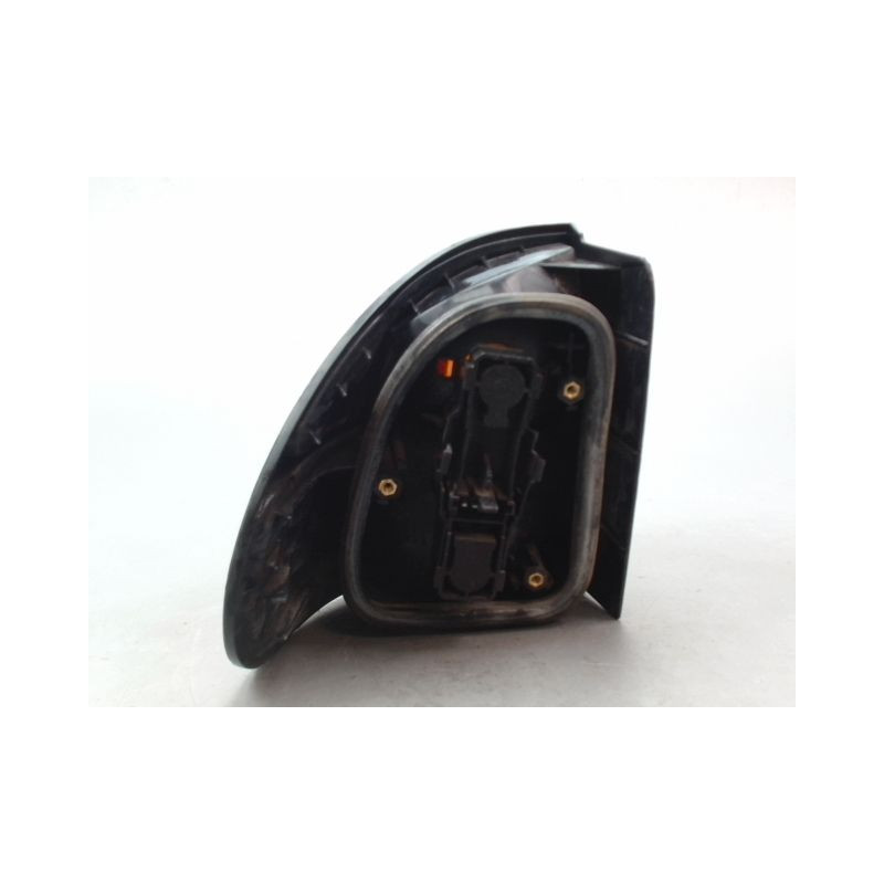 FEU ARRIERE DROIT RENAULT LAGUNA I Phase 1 1994-1998