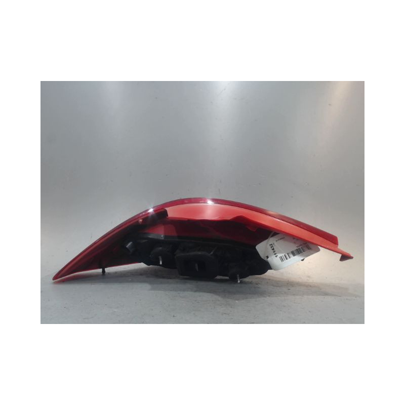 FEU ARRIERE DROIT OPEL CORSA