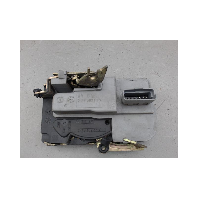 SYSTEME CONDAMNATION AVANT GAUCHE CITROEN XSARA