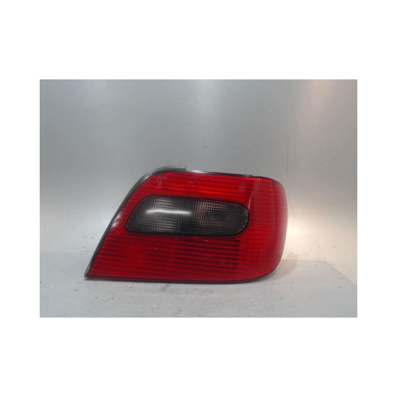 FEU ARRIERE DROIT CITROEN XSARA
