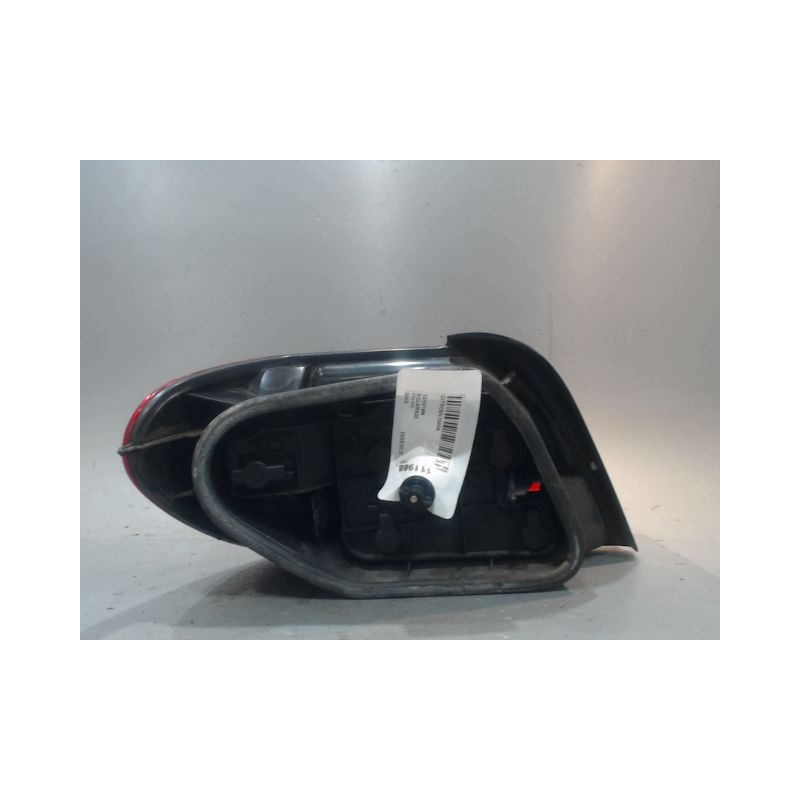 FEU ARRIERE DROIT CITROEN XSARA