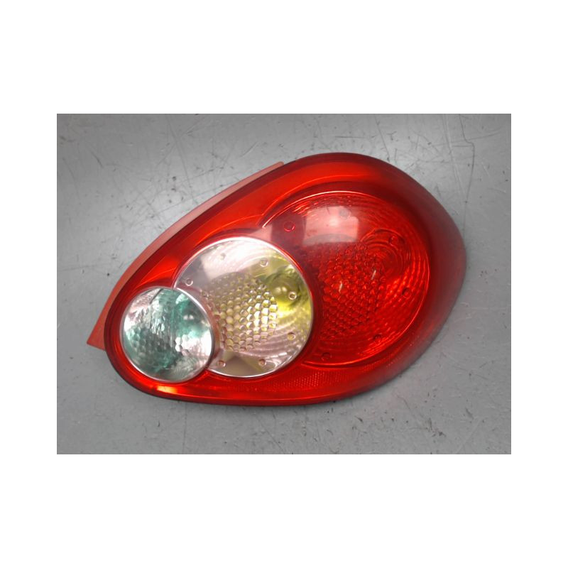 FEU ARRIERE DROIT TOYOTA AYGO 5P