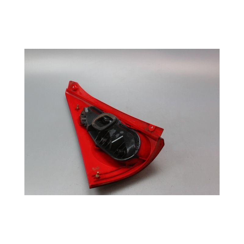 FEU ARRIERE DROIT PEUGEOT 107 Phase 1 2005-2008