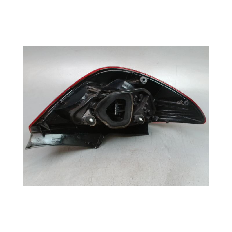 FEU ARRIERE DROIT OPEL CORSA IV Phase 1 (D) 2006-2010