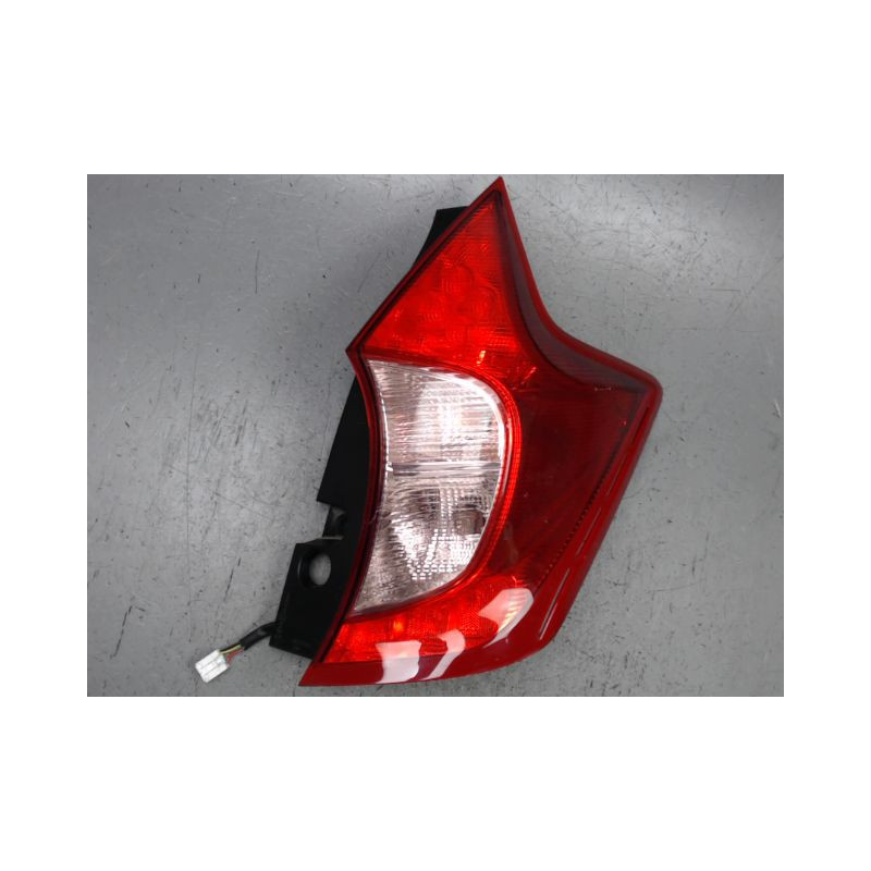 FEU ARRIERE DROIT NISSAN NOTE