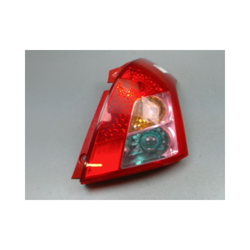 FEU ARRIERE DROIT SUZUKI SWIFT III 2005-2011