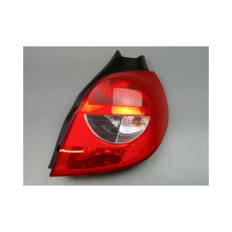 FEU ARRIERE DROIT RENAULT CLIO III Phase 1 2005-2009