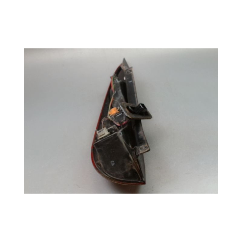 FEU ARRIERE DROIT FORD FIESTA V Phase 2 2005-2008