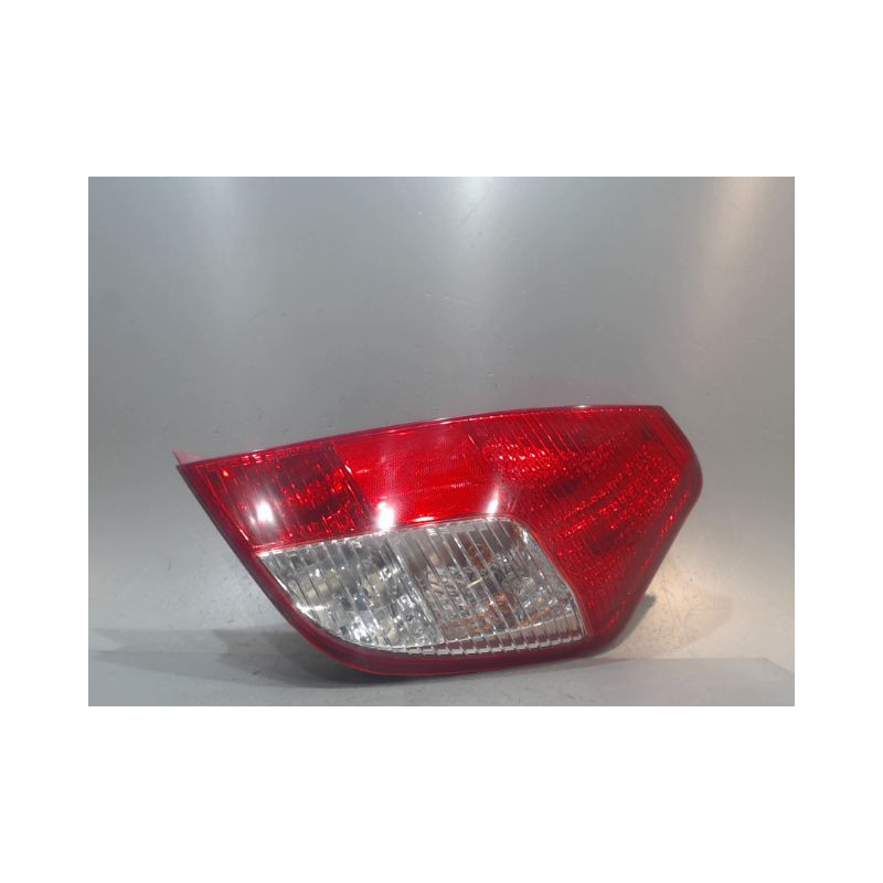 FEU ARRIERE DROIT HYUNDAI I10
