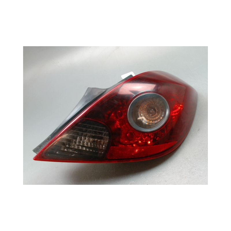 FEU ARRIERE DROIT OPEL CORSA IV Phase 2 (D) 2011-2015