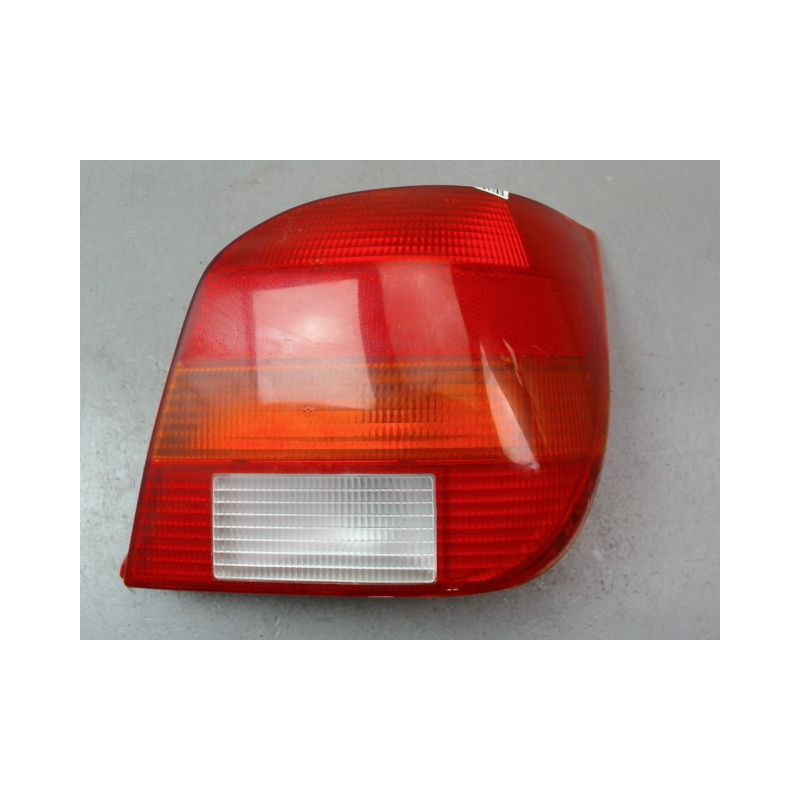 FEU ARRIERE DROIT FORD FIESTA III Phase 2 1994-1996