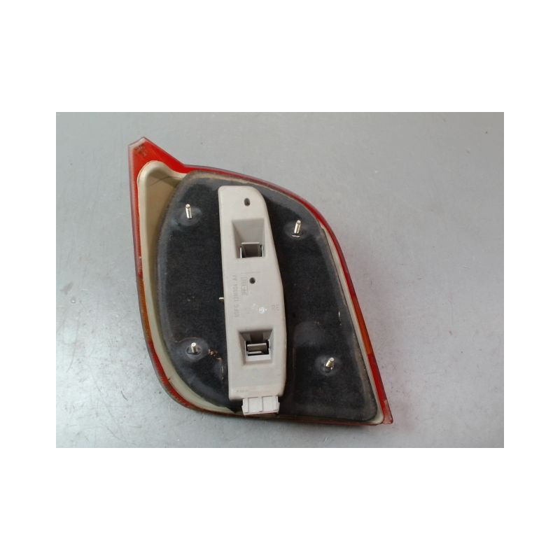 FEU ARRIERE DROIT FORD FIESTA III Phase 2 1994-1996
