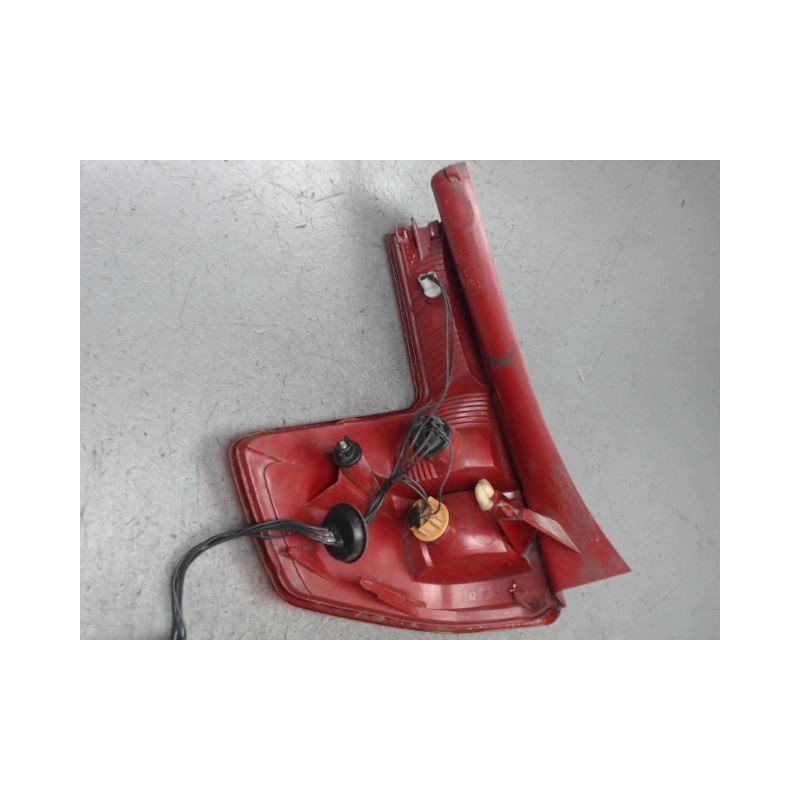 FEU ARRIERE DROIT CITROEN C4 04-08