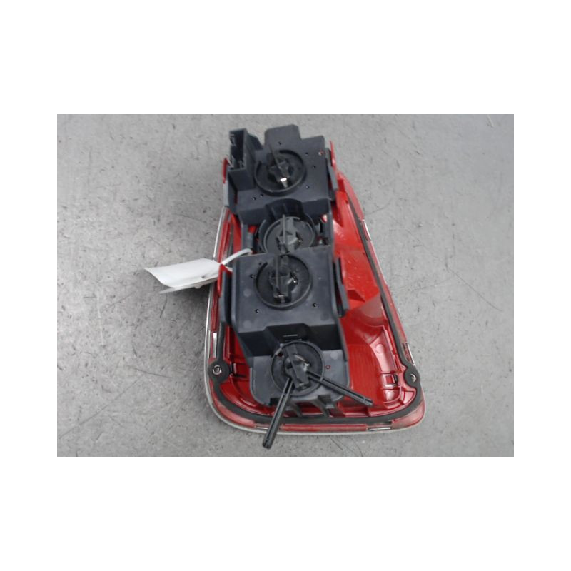 FEU ARRIERE DROIT MINI MINI 2004-2006