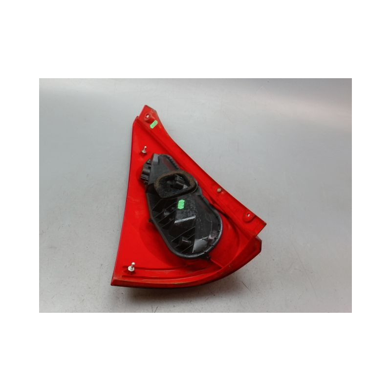 FEU ARRIERE DROIT PEUGEOT 107 Phase 2 2009-2012