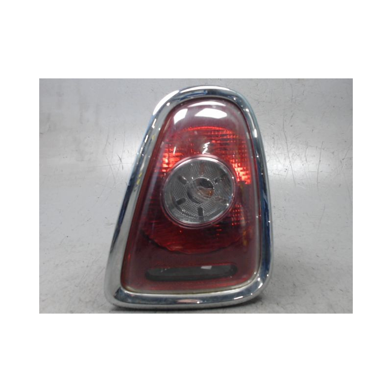 FEU ARRIERE DROIT MINI MINI 2006-
