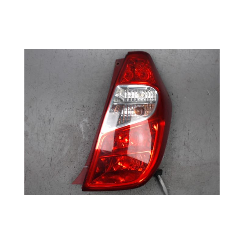 FEU ARRIERE DROIT HYUNDAI I10