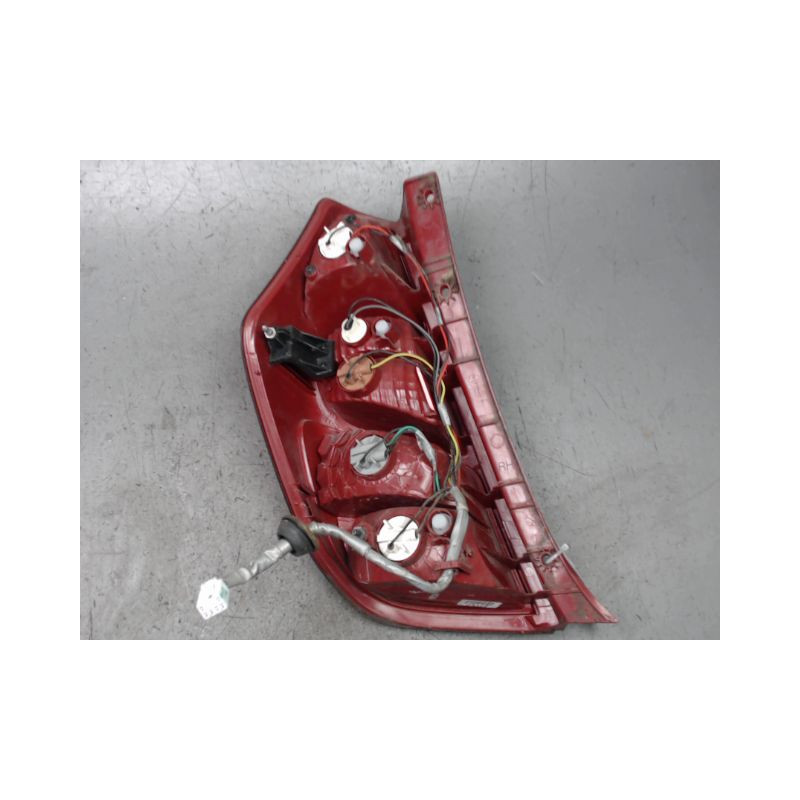 FEU ARRIERE DROIT HYUNDAI I10