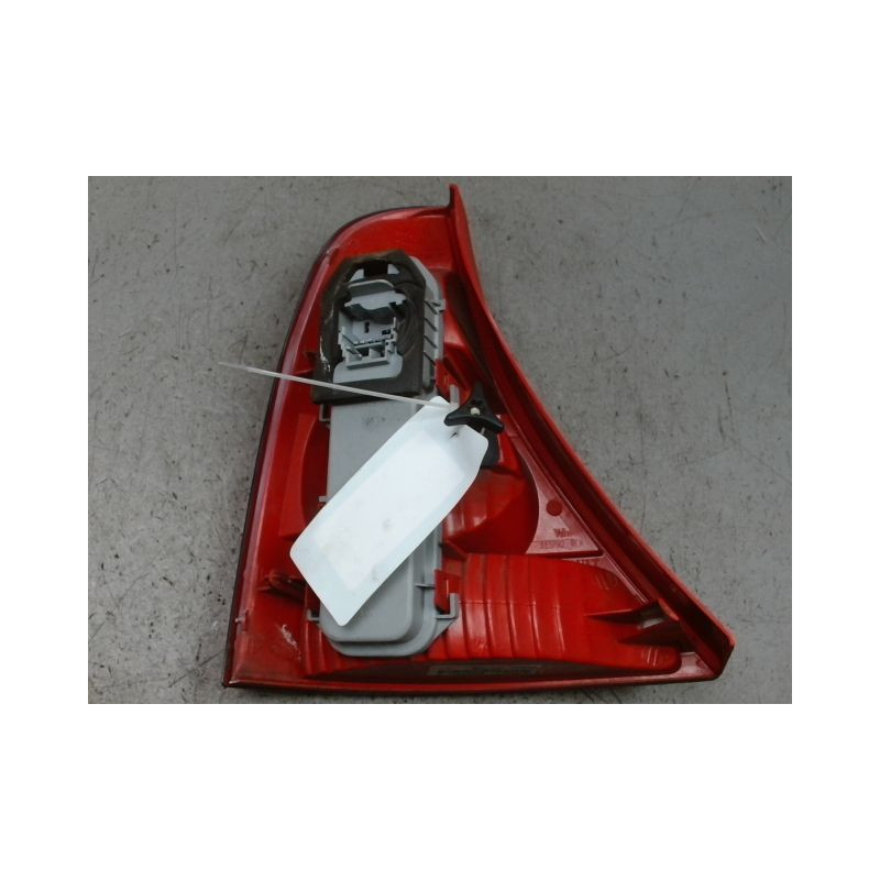 FEU ARRIERE DROIT RENAULT CLIO II PH.2 01-06
