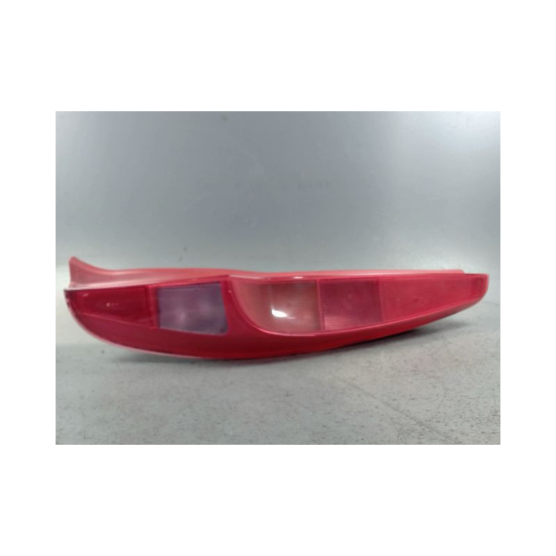 FEU ARRIERE DROIT FIAT PUNTO 99-2003