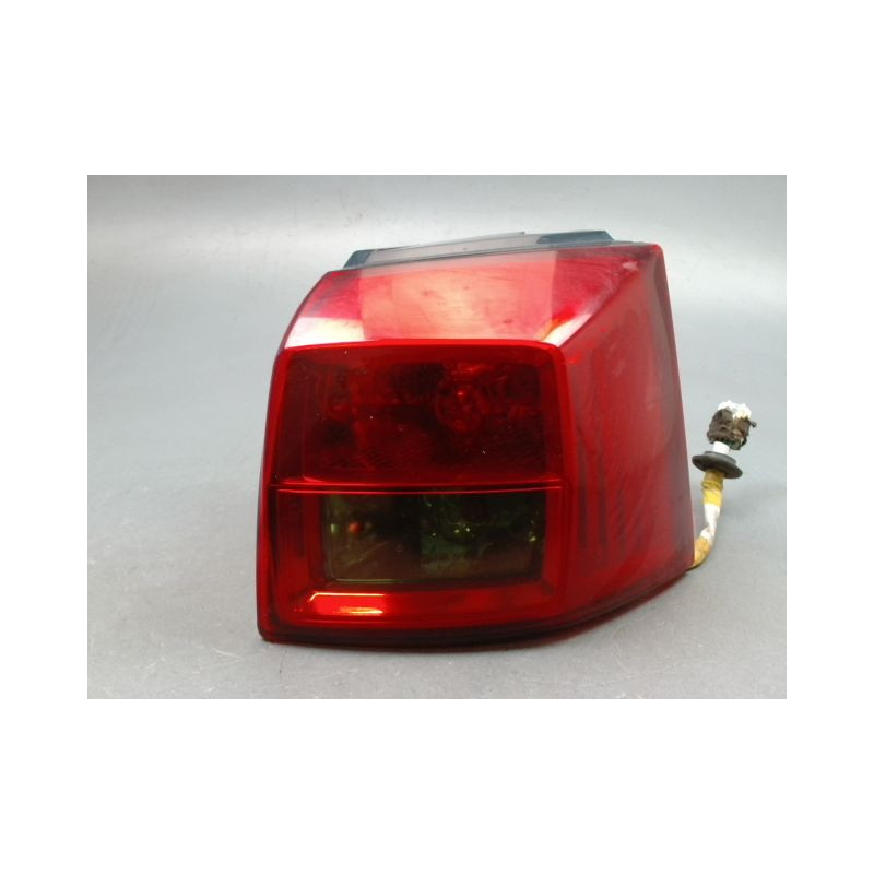 FEU ARRIERE DROIT PEUGEOT 4007 BREAK 2007-2013