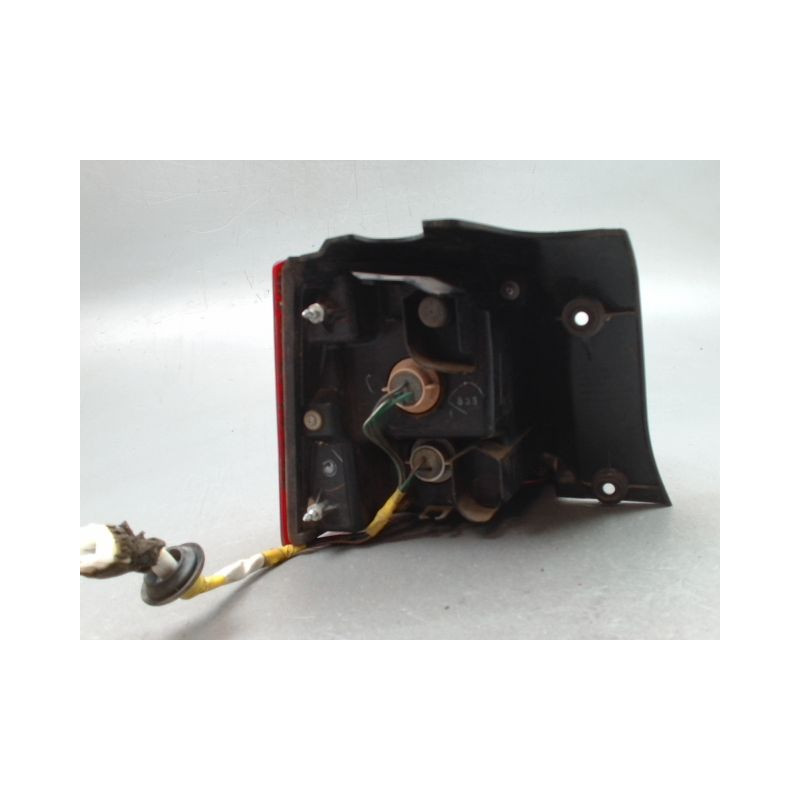 FEU ARRIERE DROIT PEUGEOT 4007 BREAK 2007-2013
