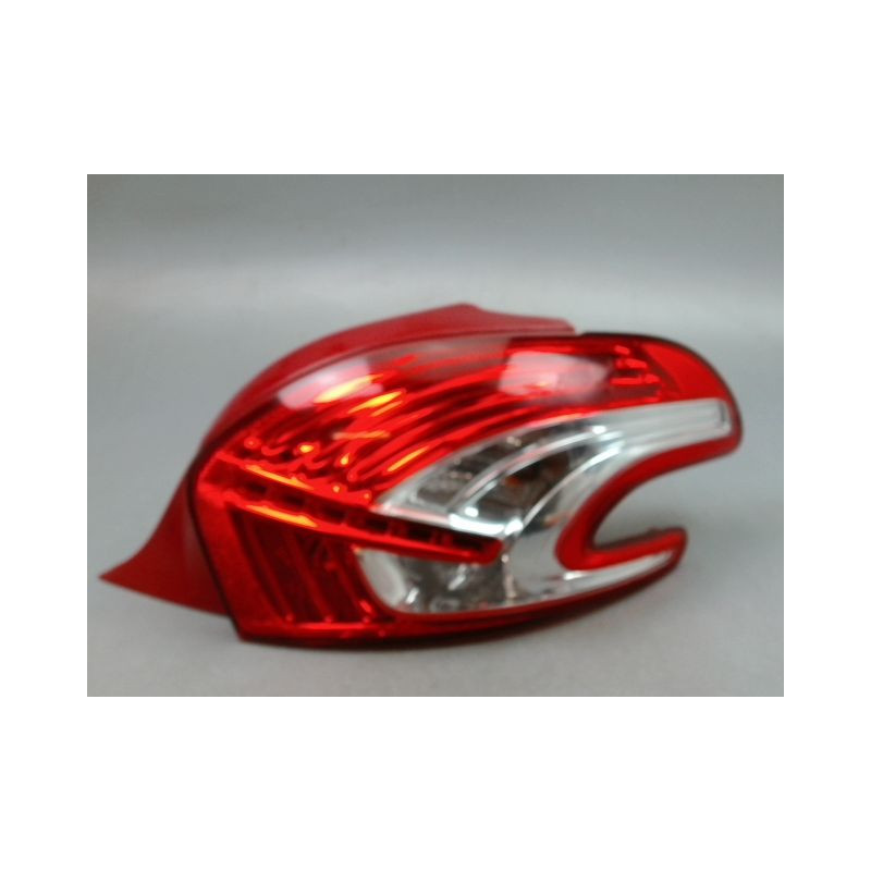 FEU ARRIERE DROIT PEUGEOT 208 Phase 1 2012-...