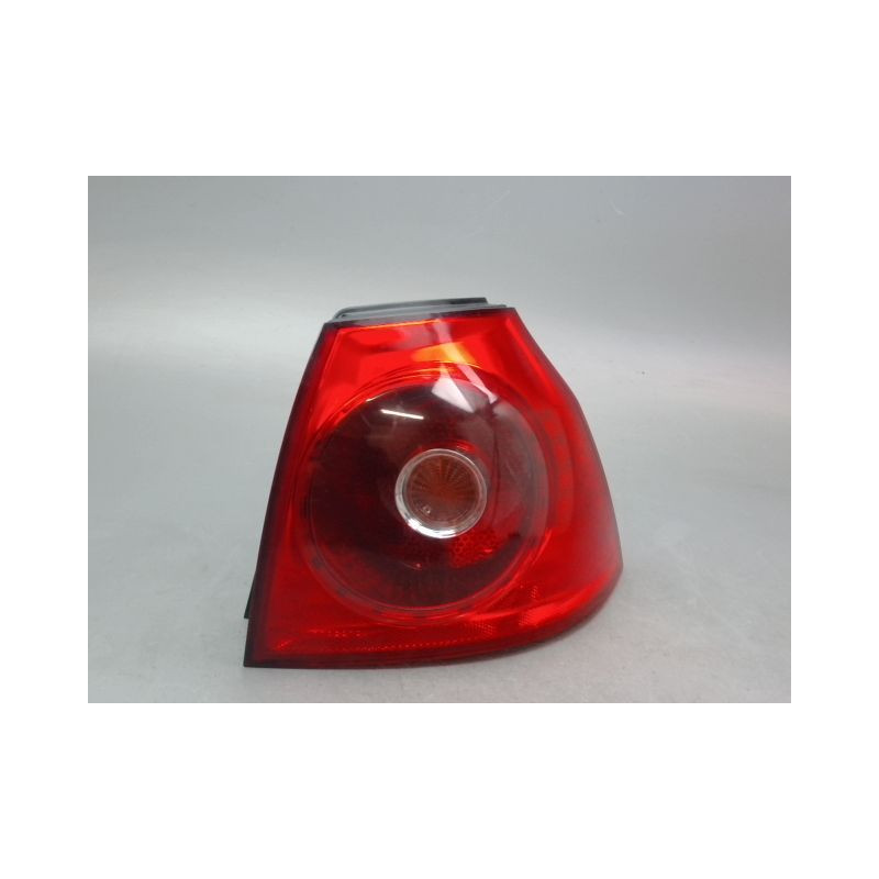 FEU ARRIERE DROIT VOLKSWAGEN GOLF V (1K) 2003-2008
