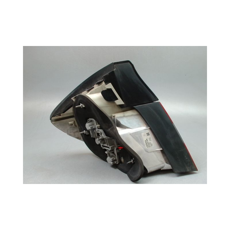 FEU ARRIERE DROIT MERCEDES CLASSE C COUPE SPORT