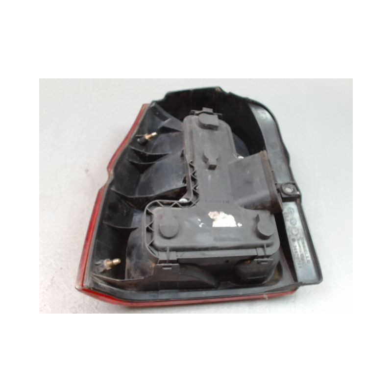 FEU ARRIERE DROIT VOLKSWAGEN LUPO 1998-2005