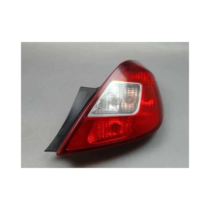FEU ARRIERE DROIT OPEL CORSA IV Phase 1 (D) 2006-2010