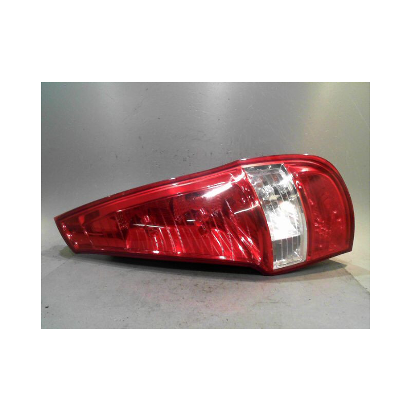 FEU ARRIERE DROIT HYUNDAI I30