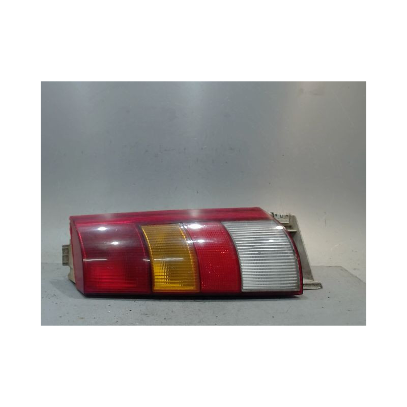 FEU ARRIERE DROIT RENAULT R5