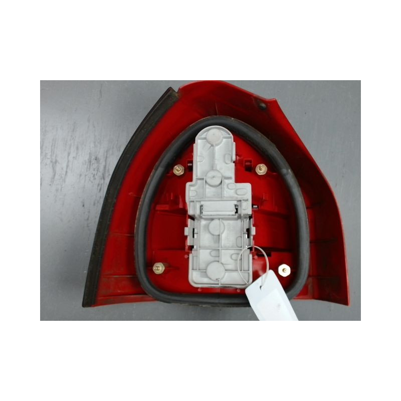FEU ARRIERE DROIT AUDI A3 -2000