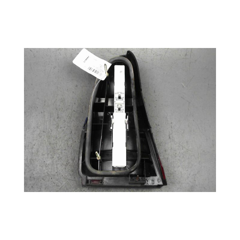 FEU ARRIERE DROIT CITROEN XM 94-2001