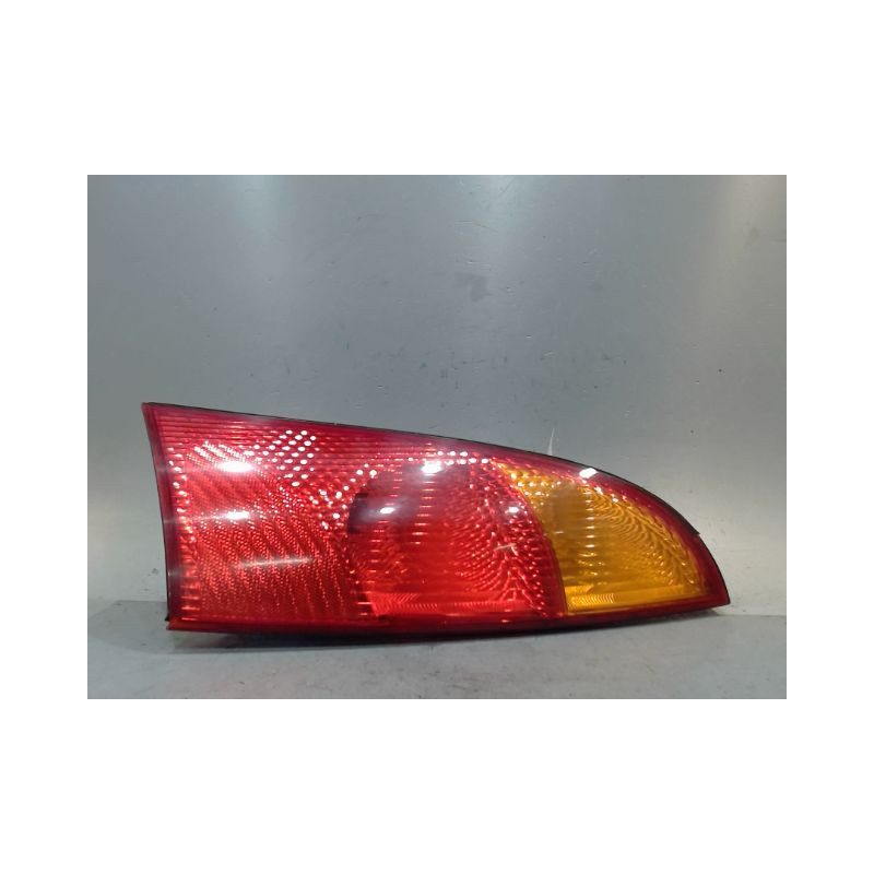 FEU ARRIERE DROIT FORD FOCUS