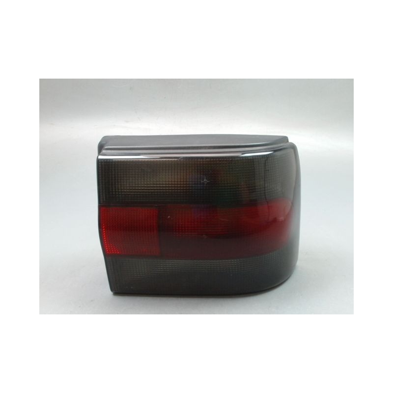 FEU ARRIERE DROIT RENAULT R19 CABRIO 2P Phase 2 1992-1997