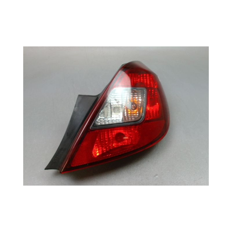 FEU ARRIERE DROIT OPEL CORSA IV Phase 2 (D) 2011-2015