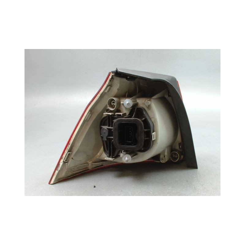 FEU ARRIERE DROIT VOLKSWAGEN GOLF V (1K) 2003-2008