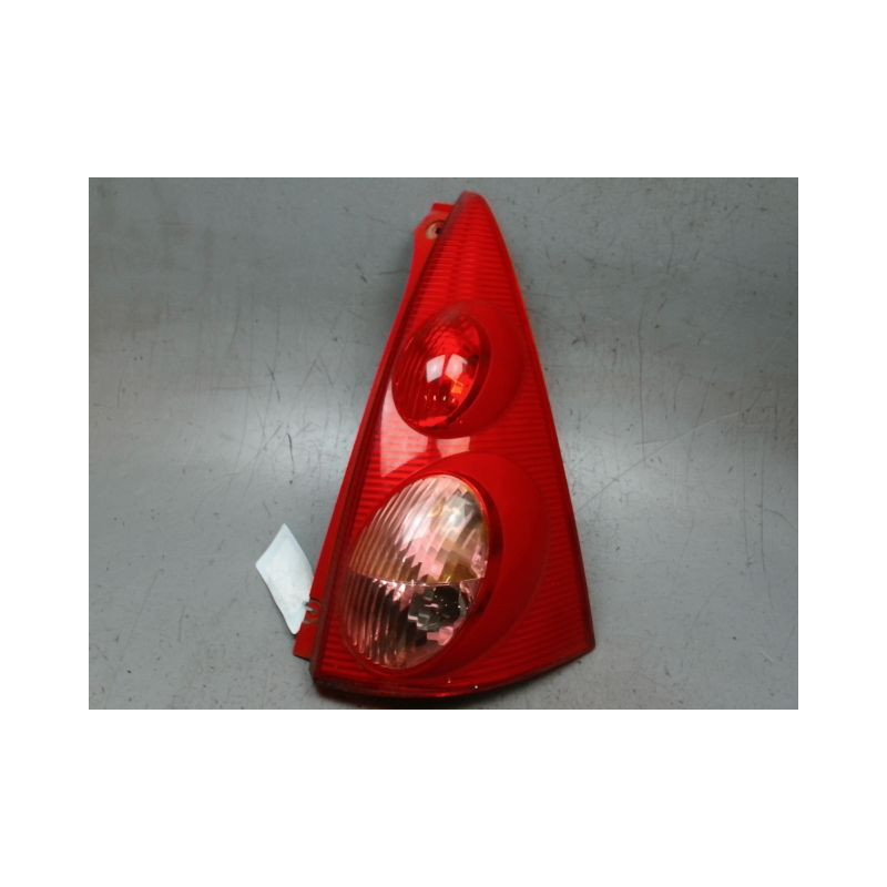 FEU ARRIERE DROIT PEUGEOT 107 5P