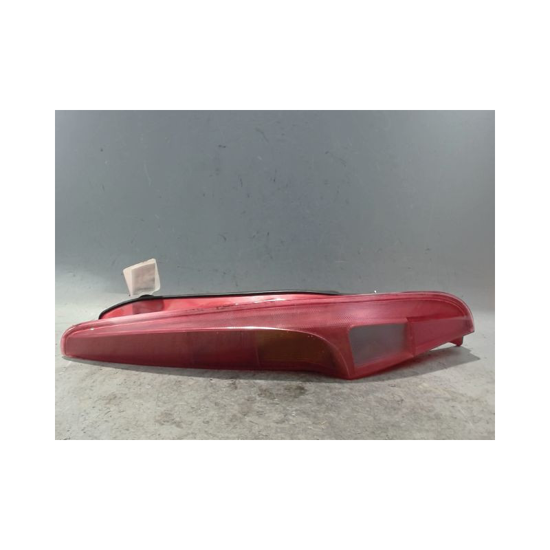 FEU ARRIERE DROIT FIAT PUNTO 2003-