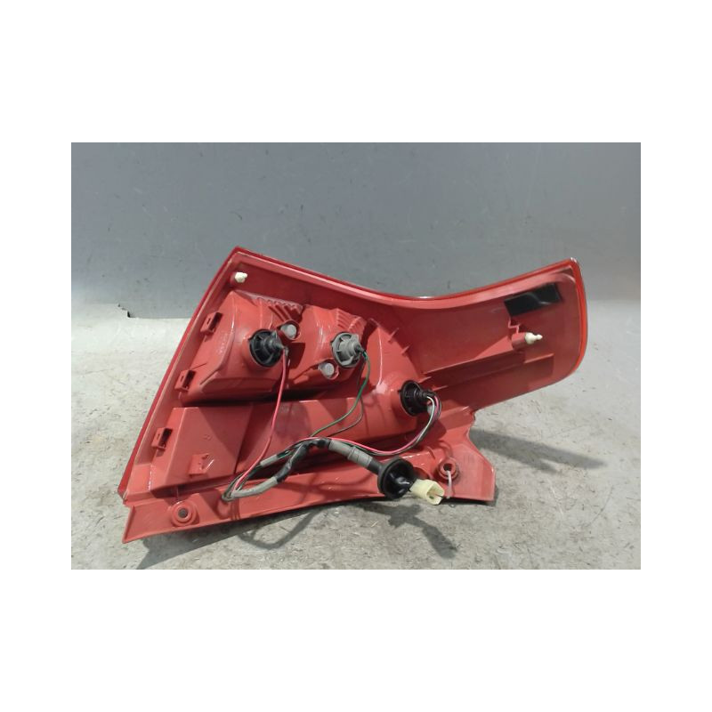 FEU ARRIERE DROIT SUZUKI SWIFT 3P