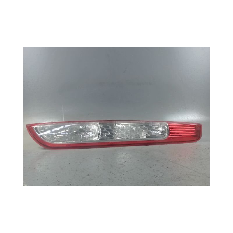 FEU ARRIERE DROIT FORD FOCUS 2008-