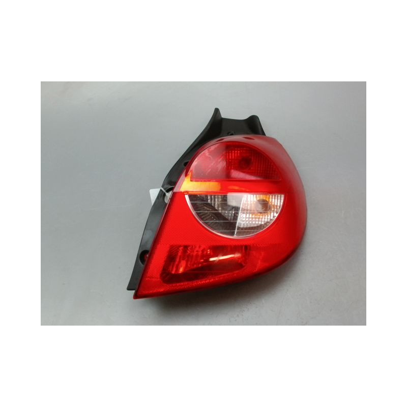 FEU ARRIERE DROIT RENAULT CLIO III Phase 1 2005-2009