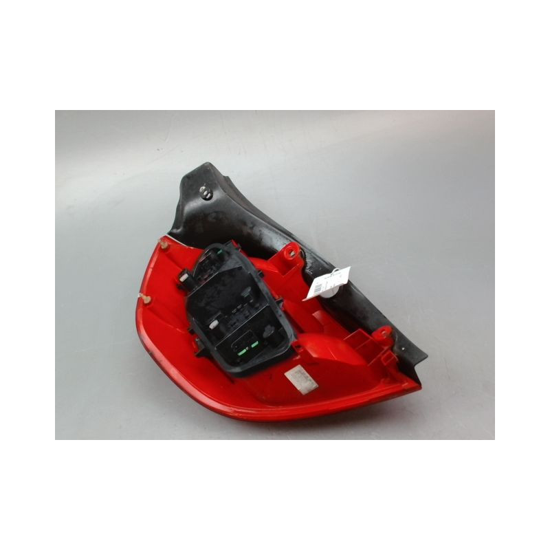 FEU ARRIERE DROIT RENAULT CLIO III Phase 1 2005-2009