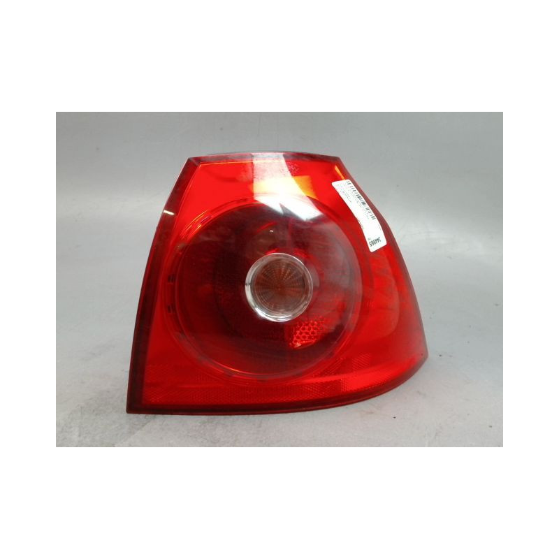 FEU ARRIERE DROIT VOLKSWAGEN GOLF V (1K) 2003-2008