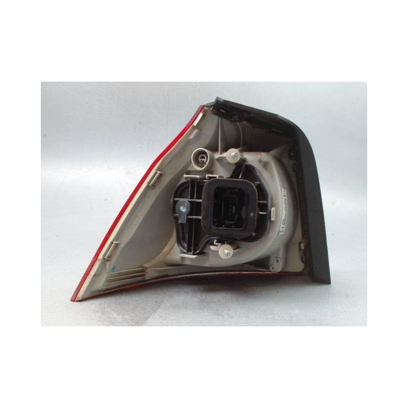 FEU ARRIERE DROIT VOLKSWAGEN GOLF V (1K) 2003-2008