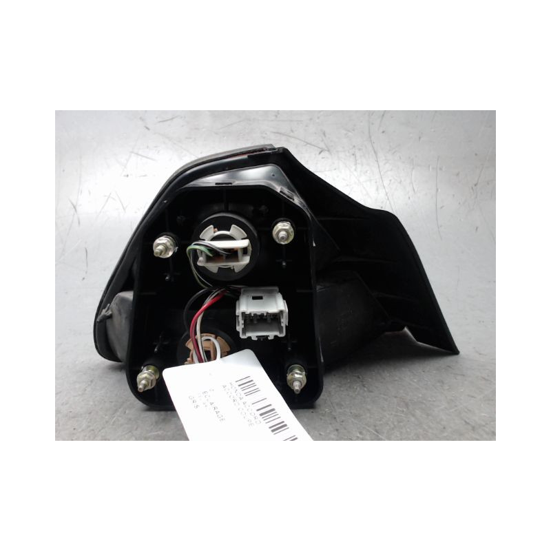 FEU ARRIERE DROIT HONDA ACCORD COUPE 2001-2002
