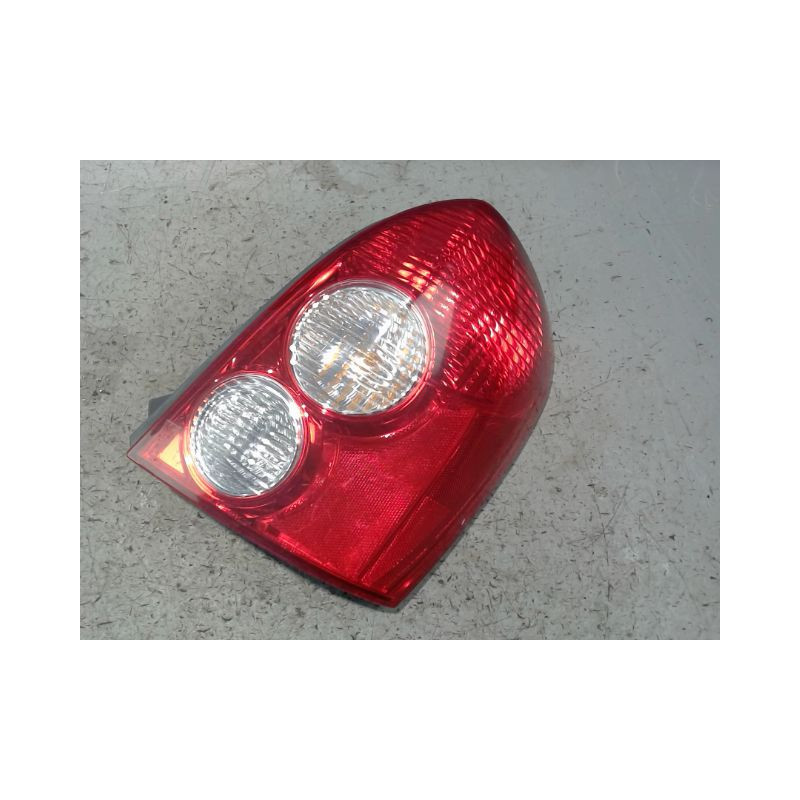 FEU ARRIERE DROIT MAZDA 323