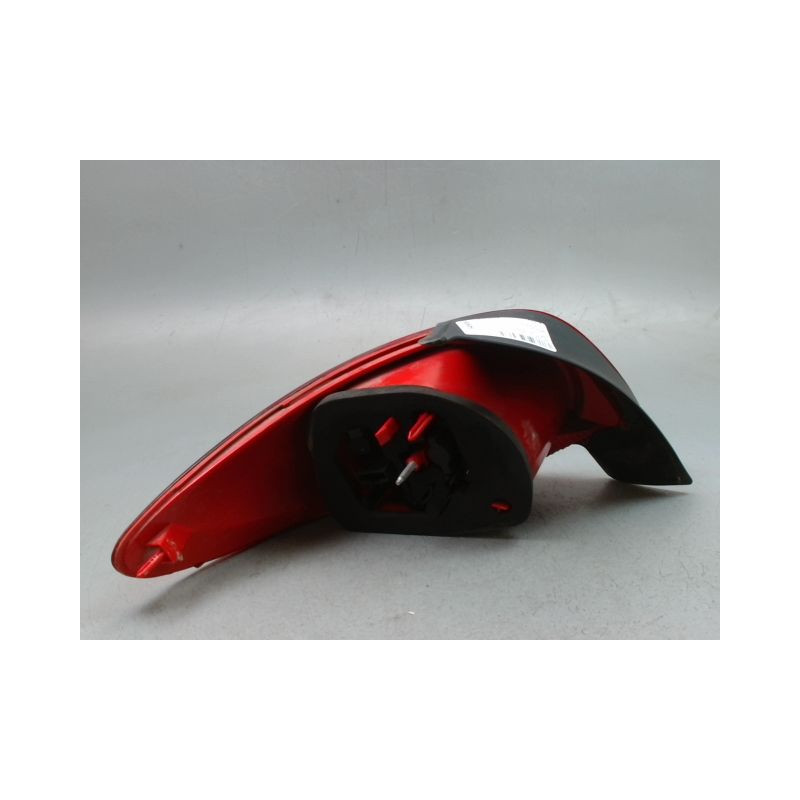 FEU ARRIERE DROIT PEUGEOT 206 + 2009-2013